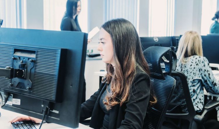 Expert IT Support for a Connected Business